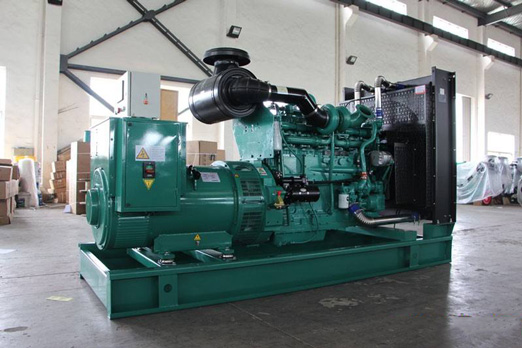 乌尔禾320kw康明斯柴油发电车出租组图片 乌尔禾320kw康明斯柴油发电车出租组图片